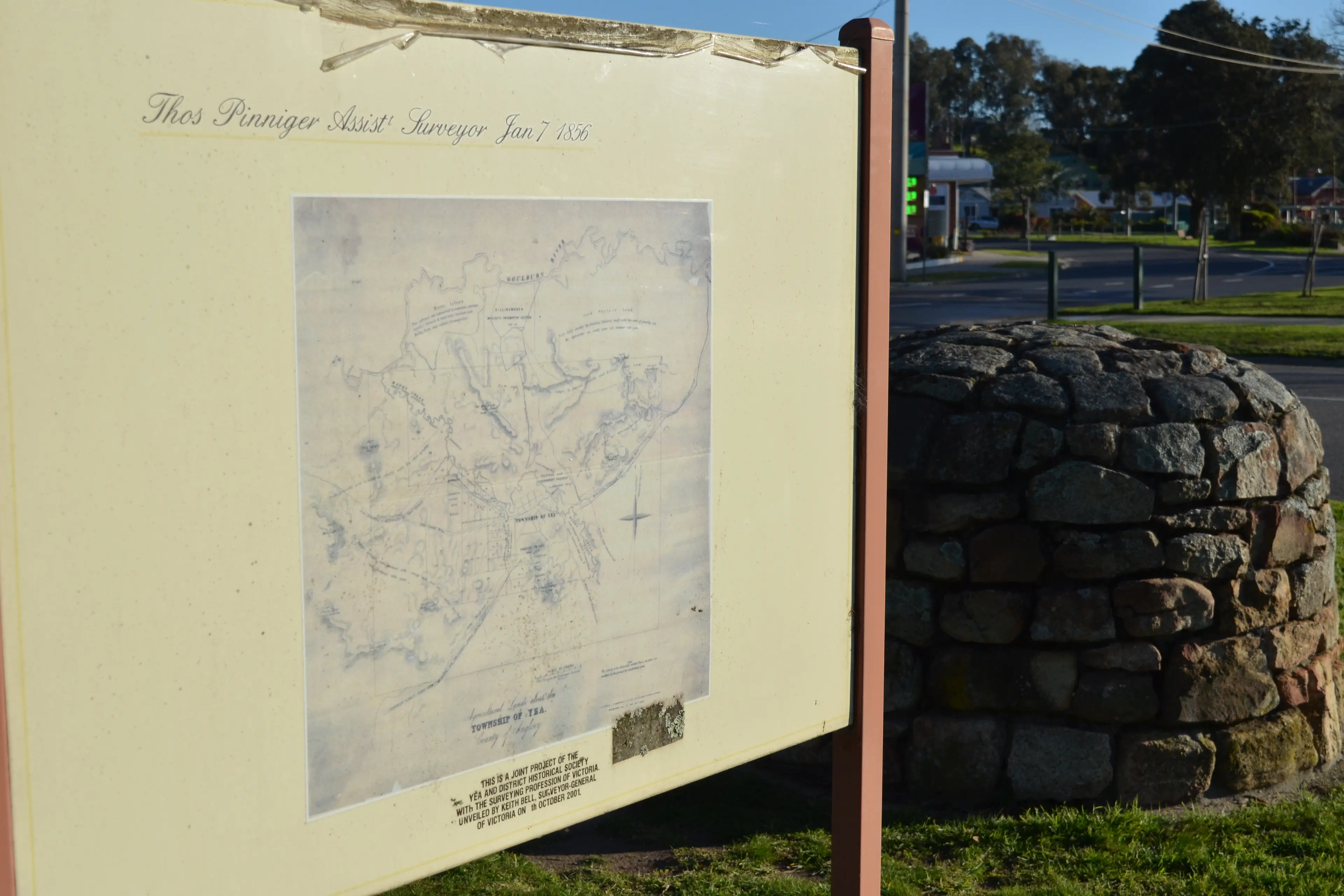 <p>PINNIGER CAIRN: The Pinniger Memorial in Yea.</p>\\n